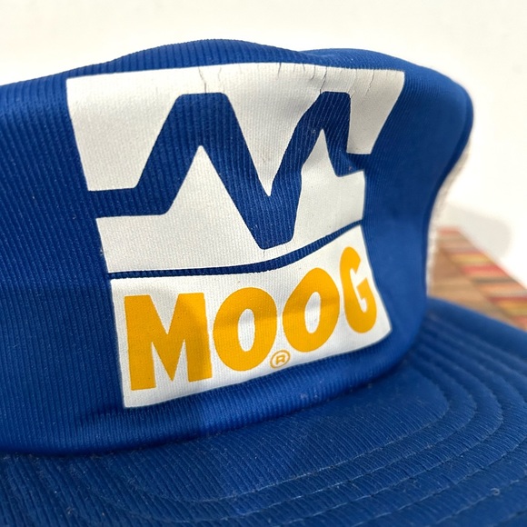 Vintage 80s  MOOG Nascar Racing Snapback Trucker Hat - Picture 6 of 6